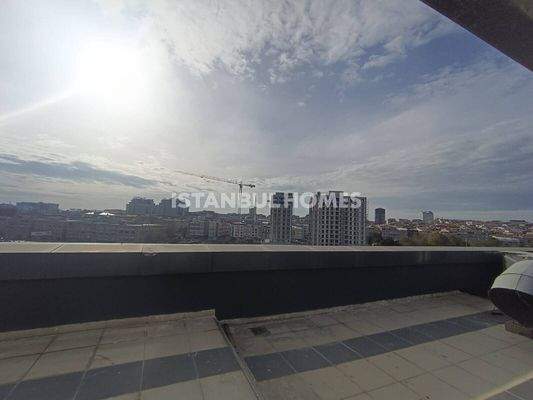 Turnkey Studio Flat in Axis Istanbul Project