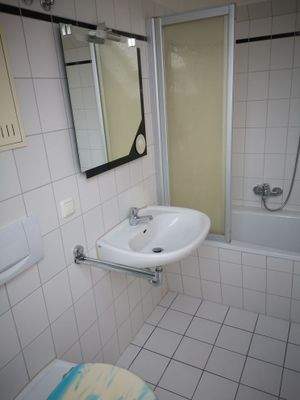 Oberer Wohnbereich Bad.jpg