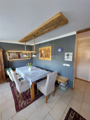Esszimmer, liebevolle Details im gesamten Haus