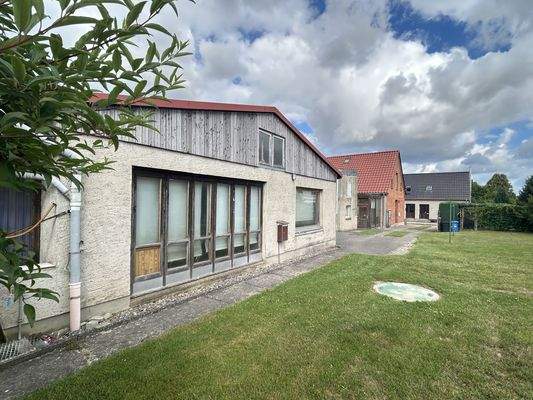 Werkstatt u. Nebengelass