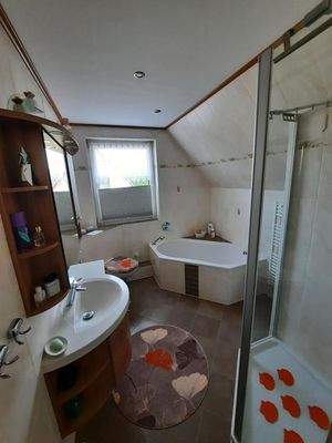 Badezimmer Dachgeschoss