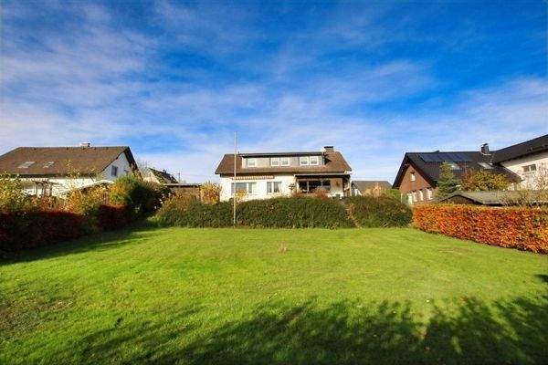 gesamte Rückansicht