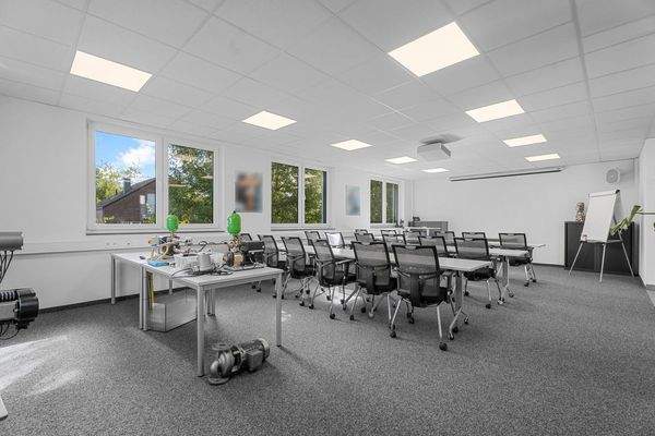 5Plus Immo Gewerbeobjekt Miete Würselen