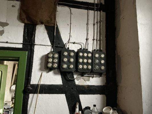 Sicherungen Wirtschaftsgebäude