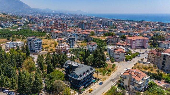 City-View Flats in a Complex near Amenities in Alanya Antalya