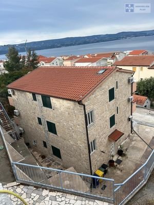 omis-zgrada-sa-9-stanova-drugi-red-do-mora_3