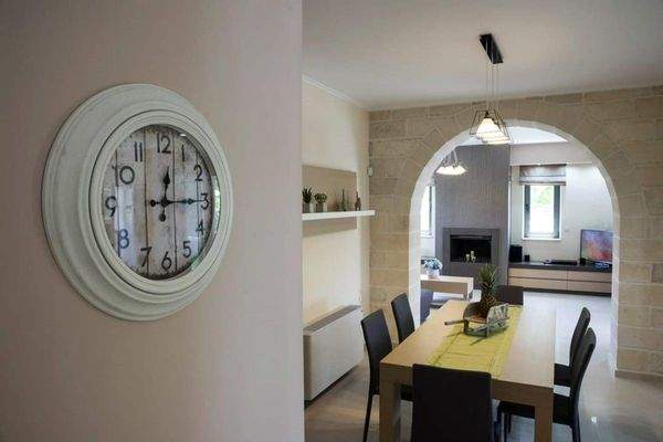 Stone Villa For Sale - Almirida A2 31.jpg