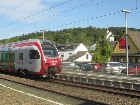 Bahnhof_Igel.jpg