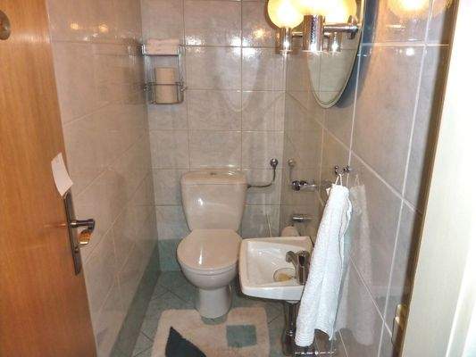 Gäste-WC im Erdgeschoss