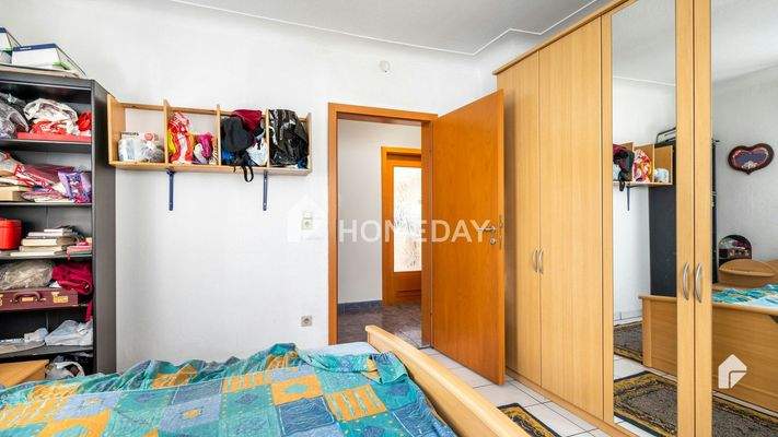 1. OG Elternschlafzimmer 2