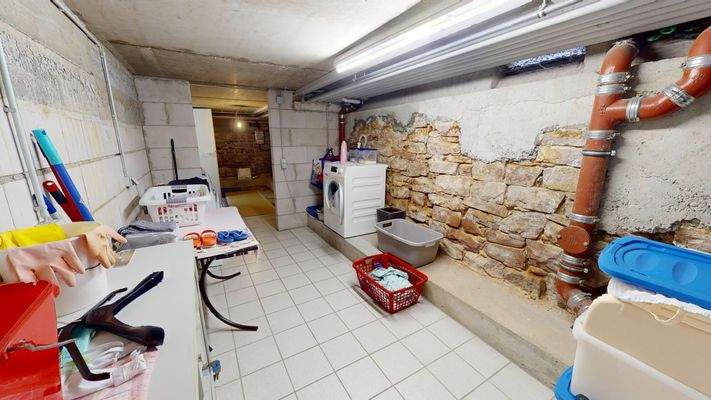 Modernes 1FH, UG HWR