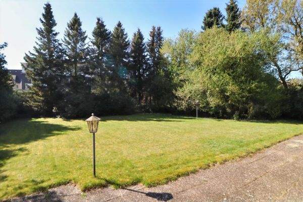 Pflegeleichtes Grundstück