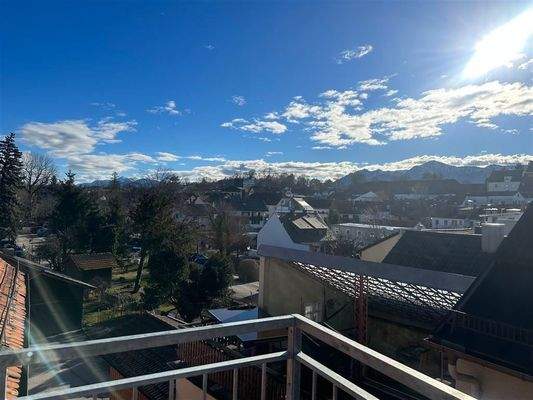 ..über den Dächern Murnaus