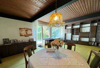 Grosser Wohnbereich.jpg