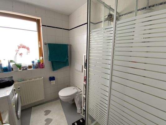 Duschbad Dachgeschoss Nebengebäude