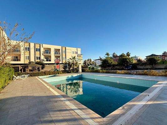 Furnished Apartment in a Complex with a Pool in Alanya