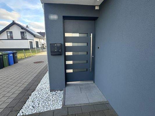 Eingang (Haus rechts)