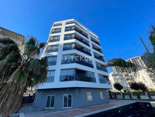 Seafront Apartments with Panoramic Sea Views in Mersin
