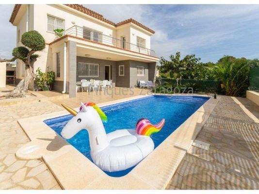 VB: 690.000,-- Meerblick, 25 Meter vom Strand