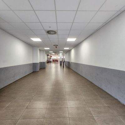 Flur zum Penny-Markt