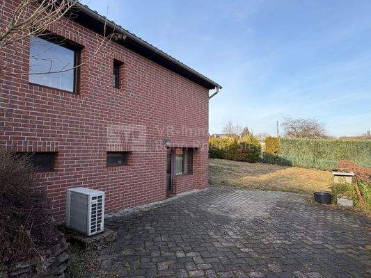 Seitansicht - sep. Eingang