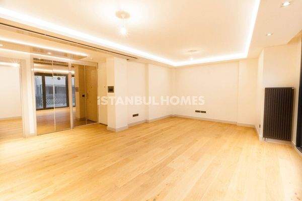 Ready to Move Apartments 550 m from Taksim Square in Beyoglu
