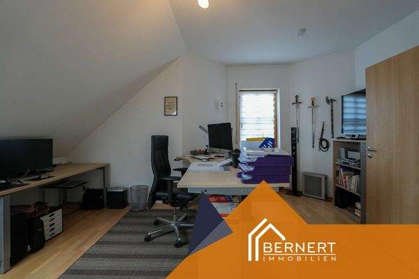 Arbeitszimmer OG