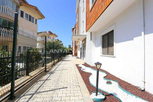 2-Bedroom Apartment for Sale in a Complex with Pool in Antalya