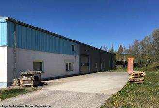 Sektionaltor Ost &amp; Außenlagerfläche