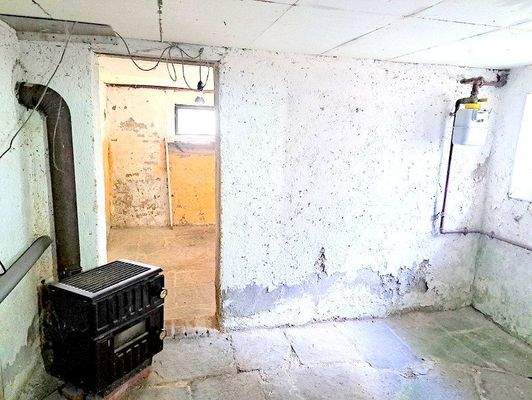 Keller Raum 3 und 4.jpg