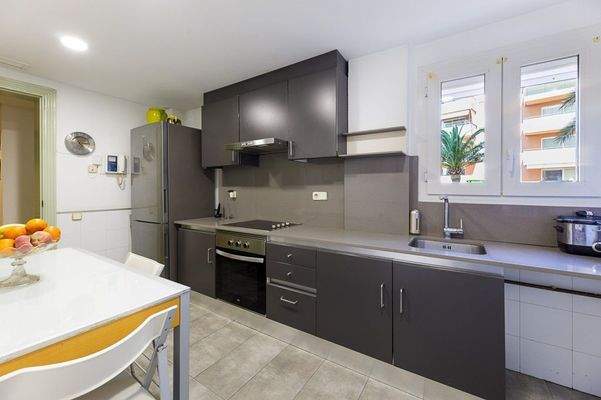 Wohnung zu verkaufen in Paseo Marítimo de Palma mit Schwimmbad, Garage und Meerblick