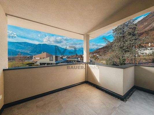 Überdachte Panoramaterrasse - terrazza panoramica coperta