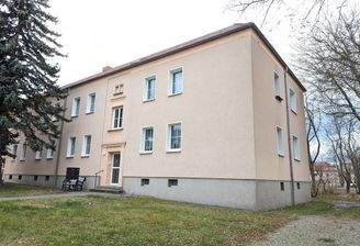 Außenansicht Eingang 1