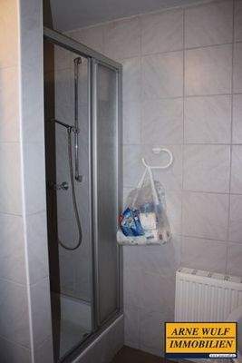 Dusche im Bürotrakt