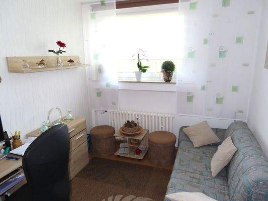 Kinder-o. Arbeitszimmer