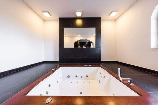 Badezimmer/ Wellness