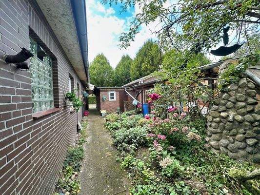 Seitenansicht - Ansicht Hauseingang