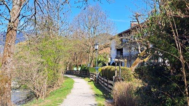 Idyllische Lage am Söllbach