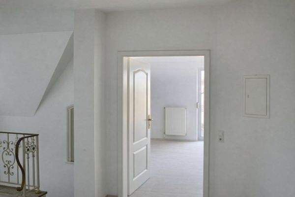 Blick vom Flur in Zimmer oben