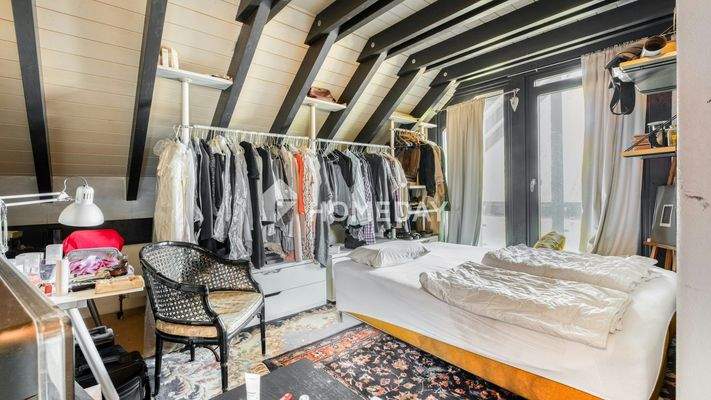 2. OG Schlafzimmer 1