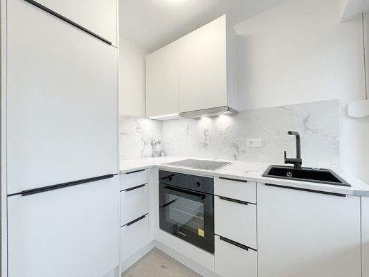 Schicke neue Einbauküche