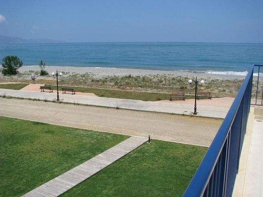 Apartment am Meer in der Gegend von Platanias