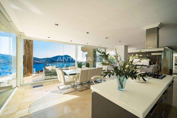 Sea View House with Private Pool in Kalkan Kas