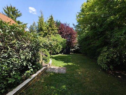 Blick auf das Gartenhäuschen