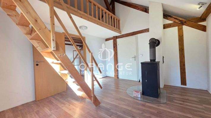 Durchgangszimmer m. Galerie