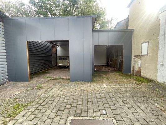 Überdachte Lagerfläche