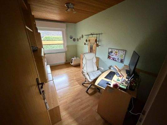 Arbeitszimmer EG.jpg