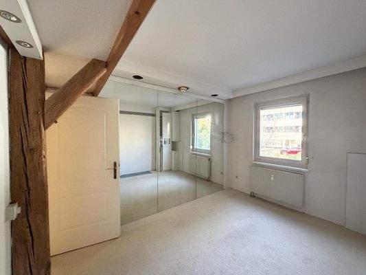 Schlafzimmer 2 von 2