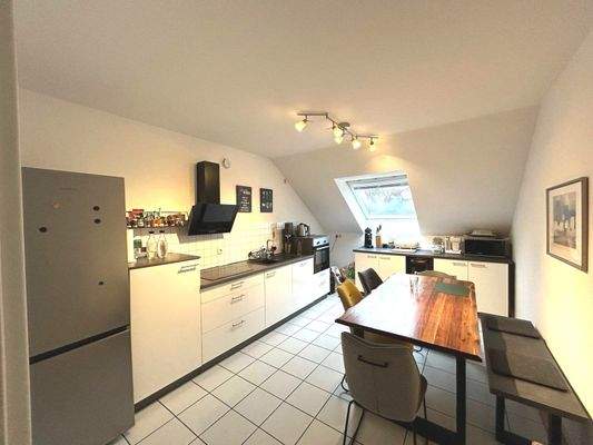 Küche ggf. m. Einbauküche