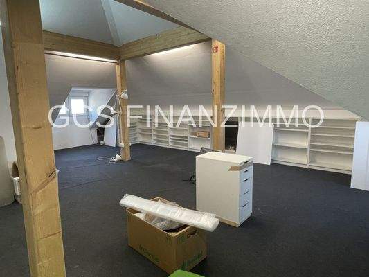 Atelier zur Vorderseite